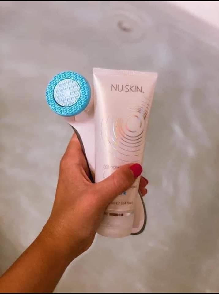 Nuskin Lumispa Beauty Device-NuSkin-Ella G Boutique, Women's Fashion Boutique Located in Warrrington, PA